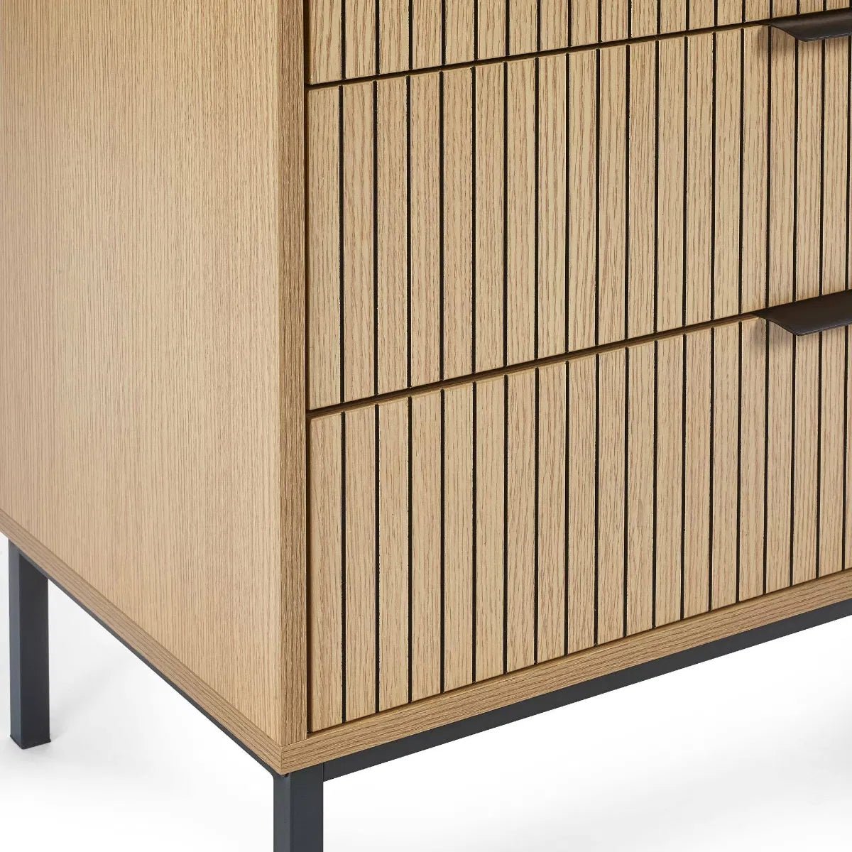 Sia 5 Drawer Chest - Julian Bowen