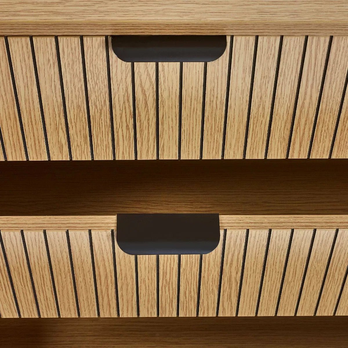 Sia 6 Drawer Chest - Julian Bowen