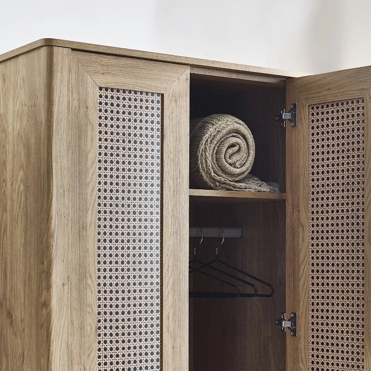 Sydney 2 Door Double Wardrobe - Julian Bowen