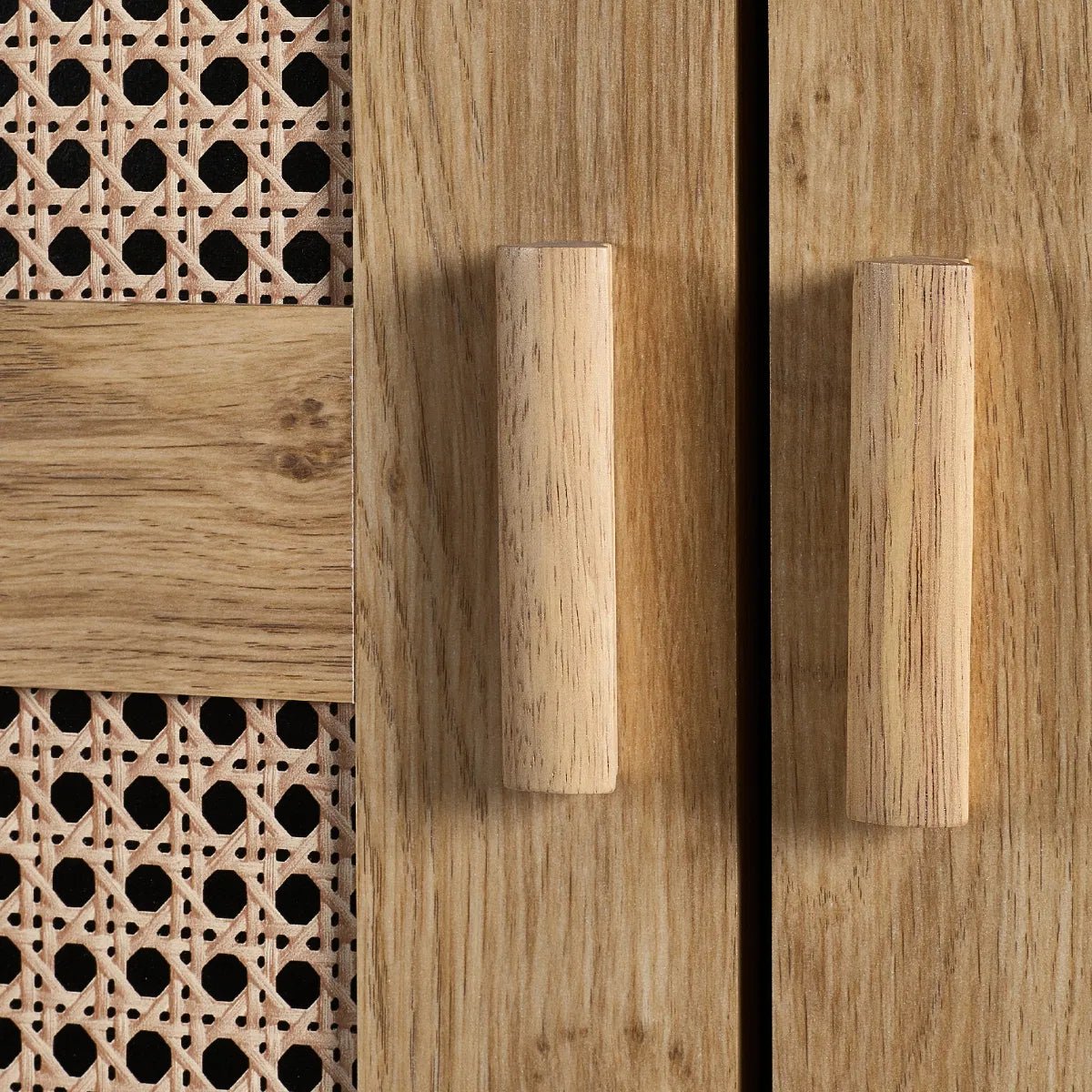 Sydney 2 Door Double Wardrobe - Julian Bowen