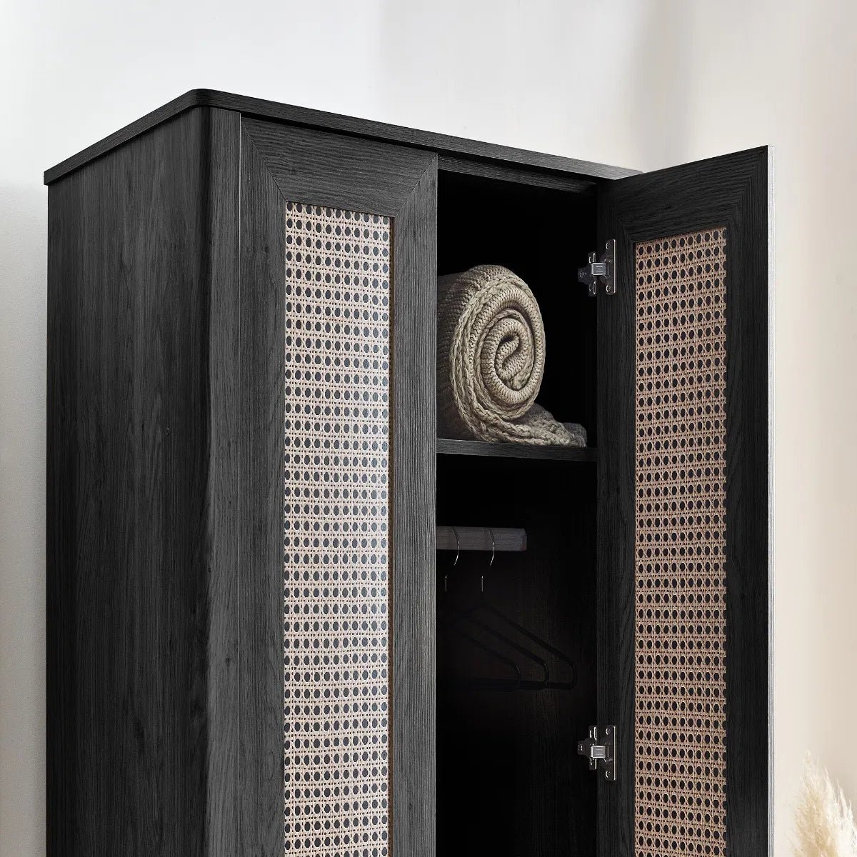 Sydney 2 Door Double Wardrobe - Julian Bowen