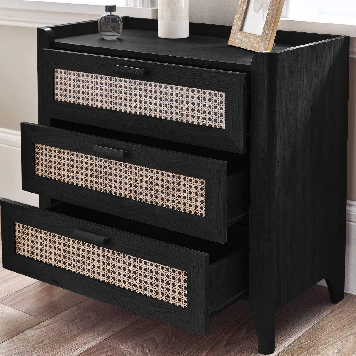 Sydney 3 Drawer Chest - Julian Bowen
