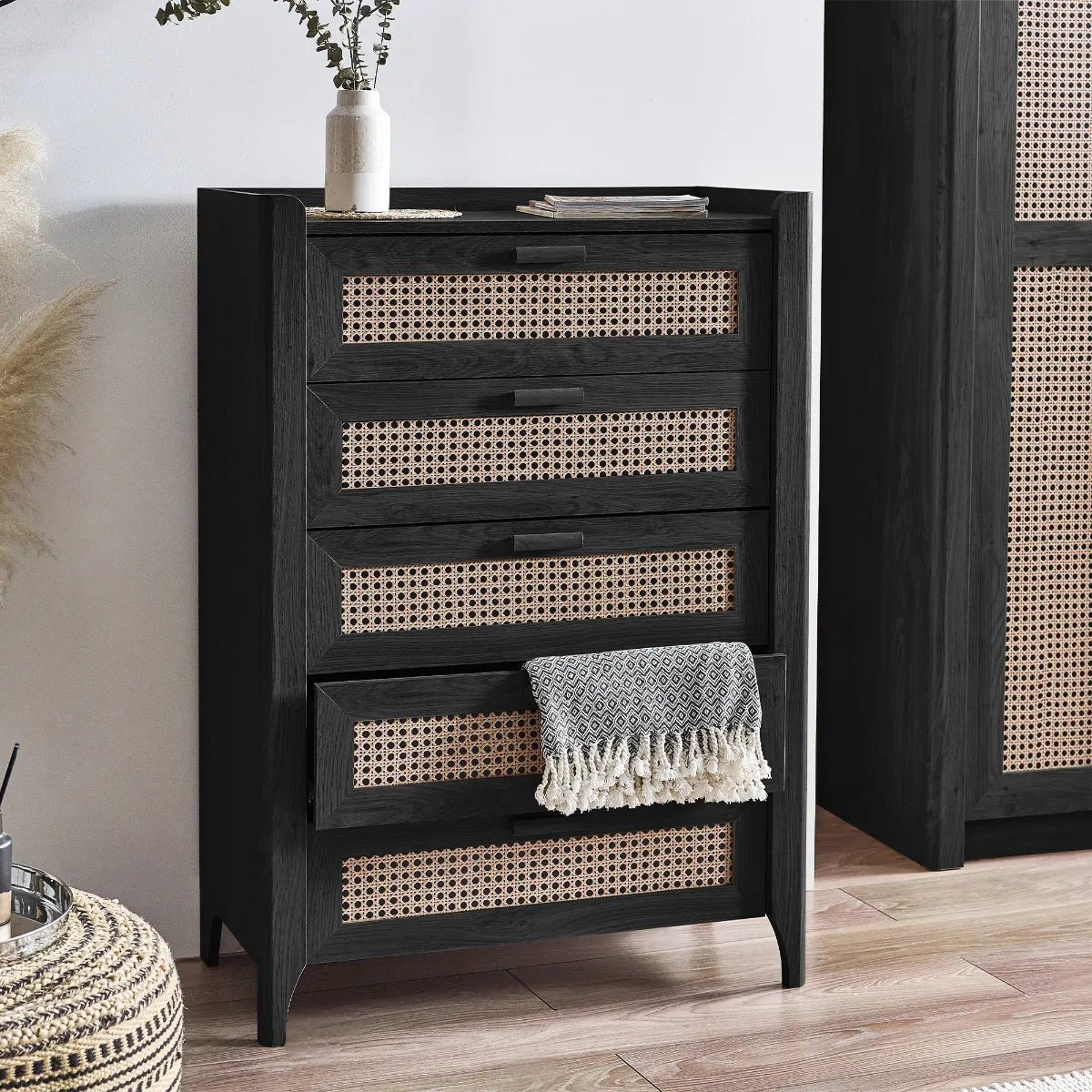 Sydney 5 Drawer Chest - Julian Bowen