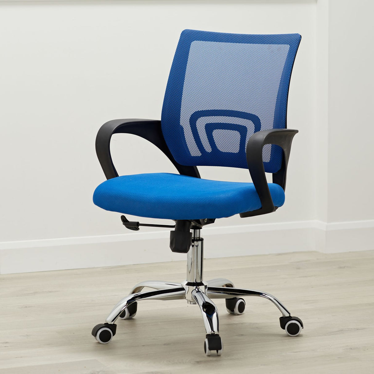 Tate White Mesh Back Office Chair - LPD