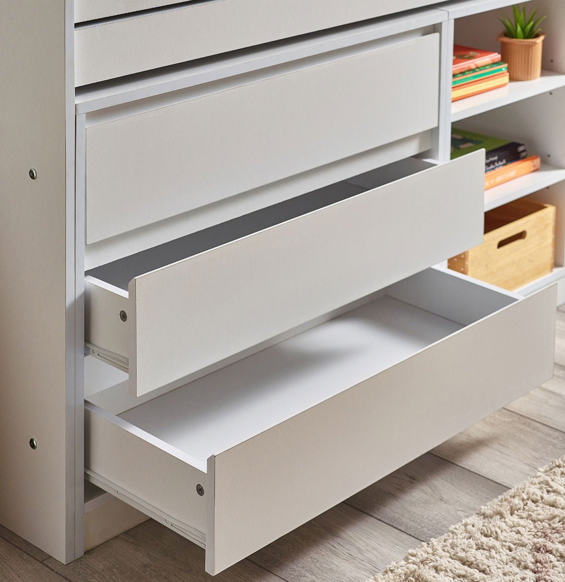 Vespa Midsleeper - Julian Bowen