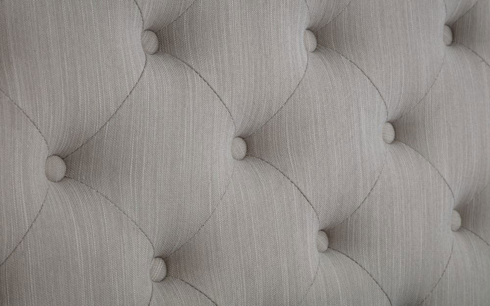 Wilton Deep Button 4 Drawer Bed - Julian Bowen