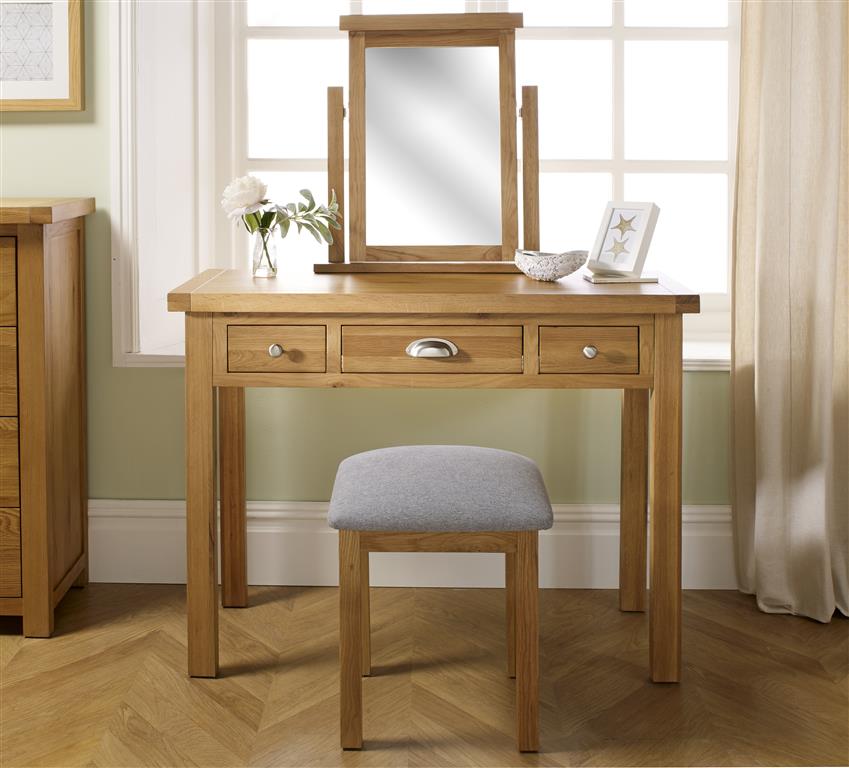 Woburn Solid Oak 3 Drawer Dressing Table - Birlea