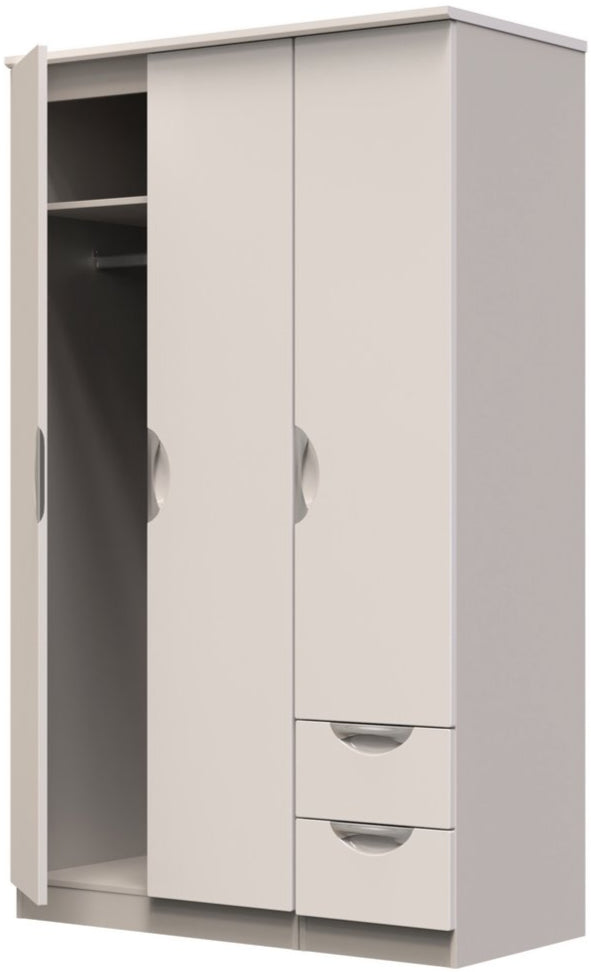 Camden 2 Drawer 3 Door Triple Wardrobe