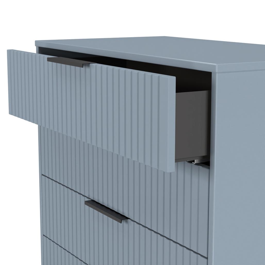Fluted 5 Drawer Chest with Black Sleigh Legs
