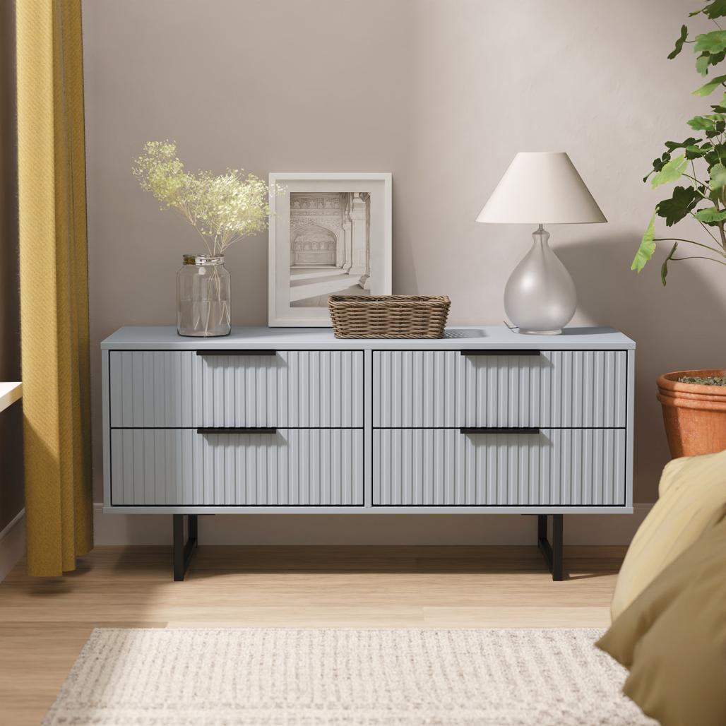 Fluted 4 Drawer Bed Box with Black Sleigh Legs