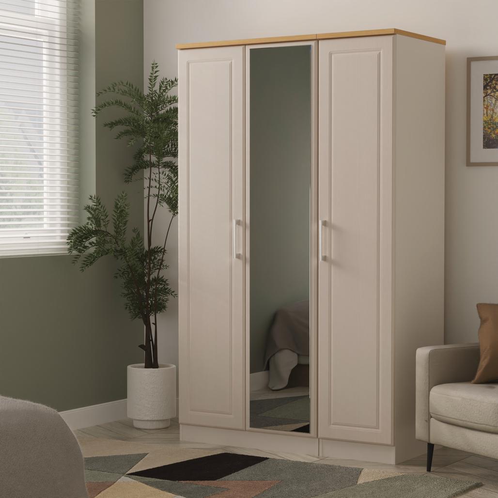 Kent Mirrored 3 Door Triple Wardrobe