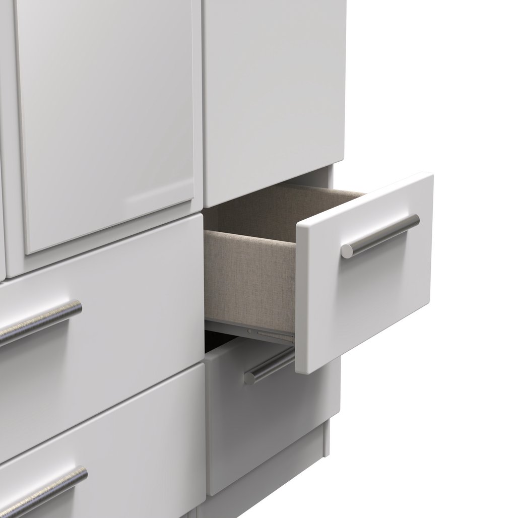 Knightsbridge Mirrored 4 Drawer 3 Door Triple Wardrobe