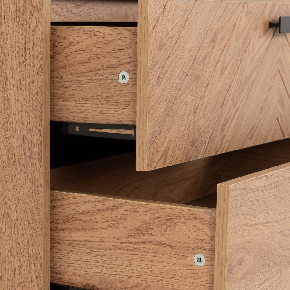 Leon Herringbone Oak Retro 3 Drawer Chest