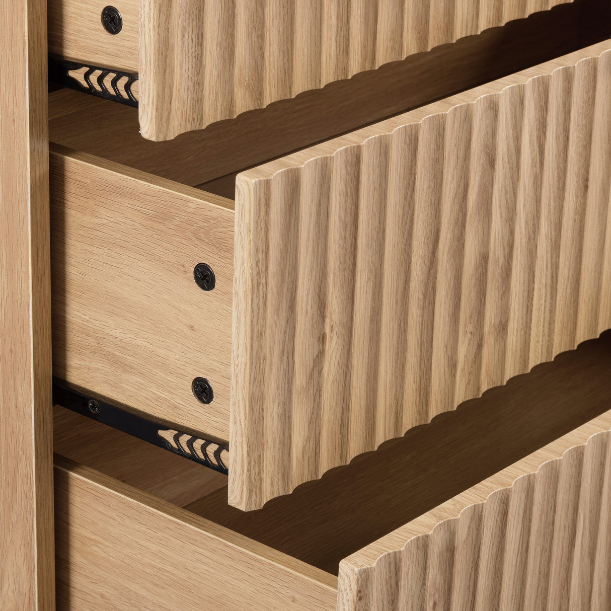 Miami Ridged 3 Drawer Fluted Chest of Drawers