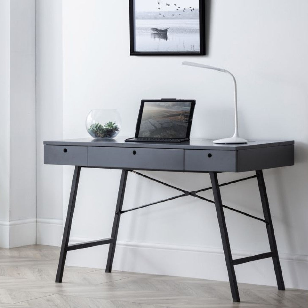 Trianon Desk