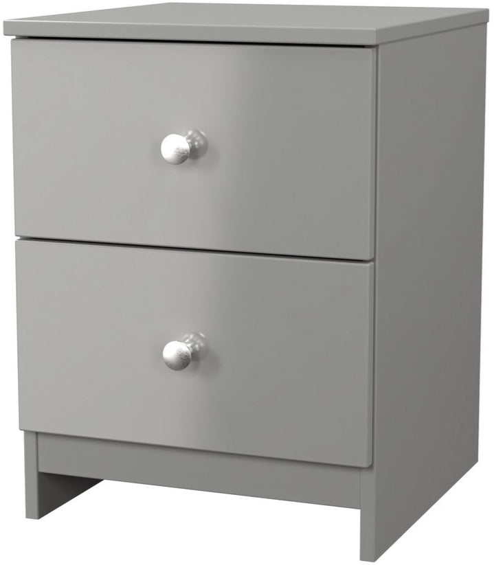 Yarmouth 2 Drawer Bedside Table