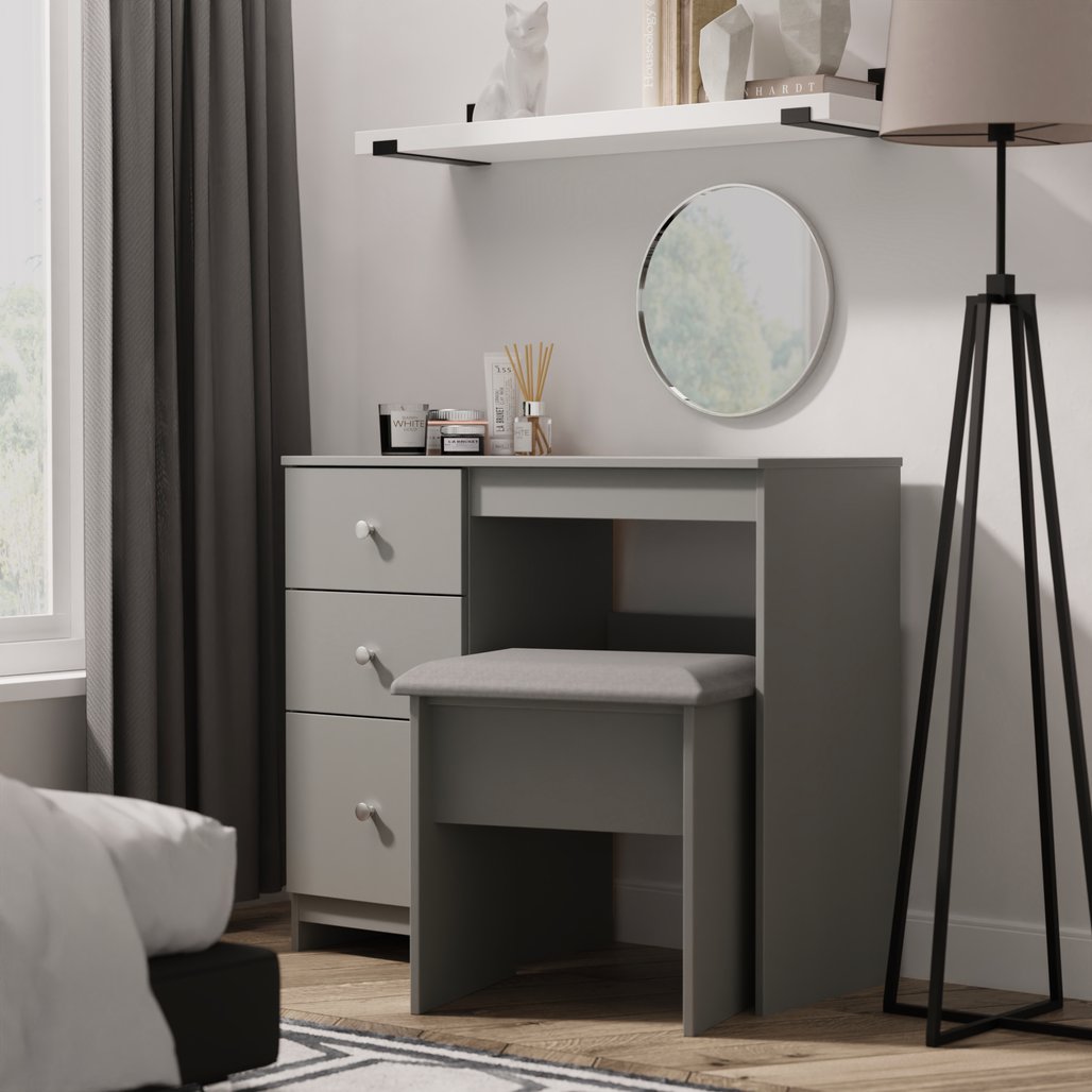 Yarmouth 3 Drawer Pedestal Vanity Desk