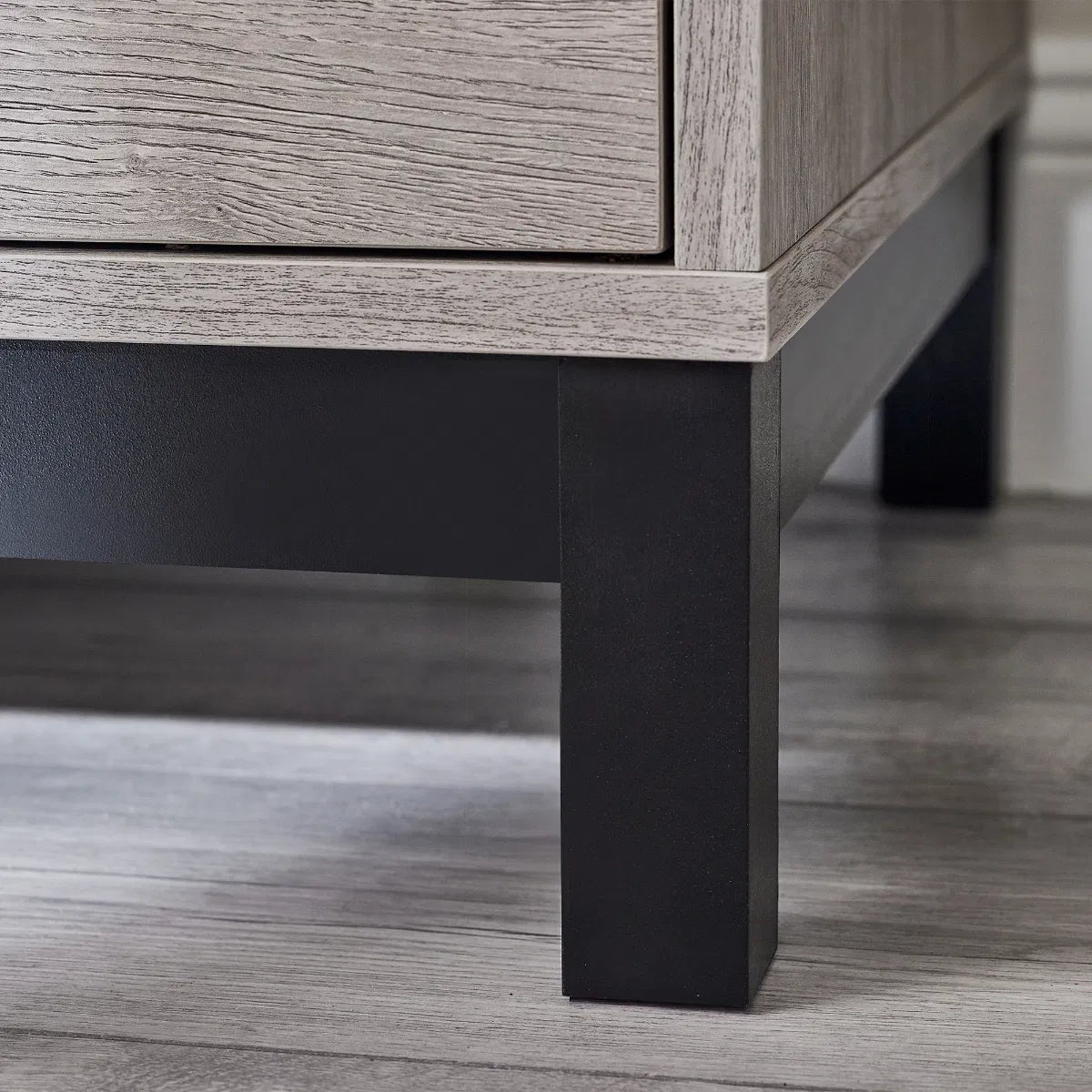 Bali 2 Door 1 Drawer Double Wardrobe - Julian Bowen