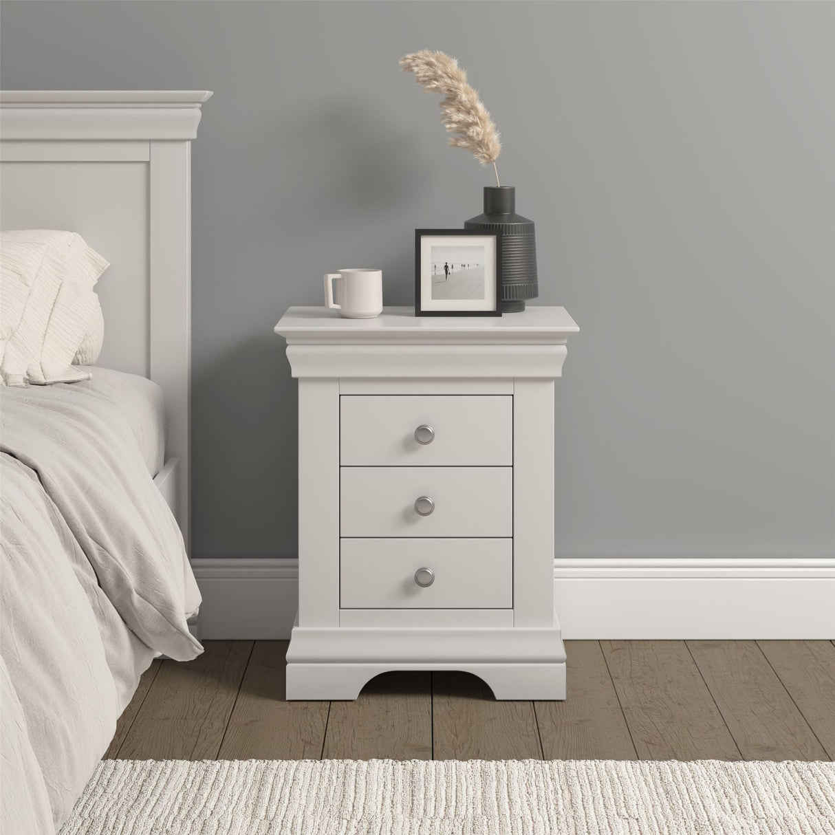 Bordeaux 3 Drawer Bedside - Seconique