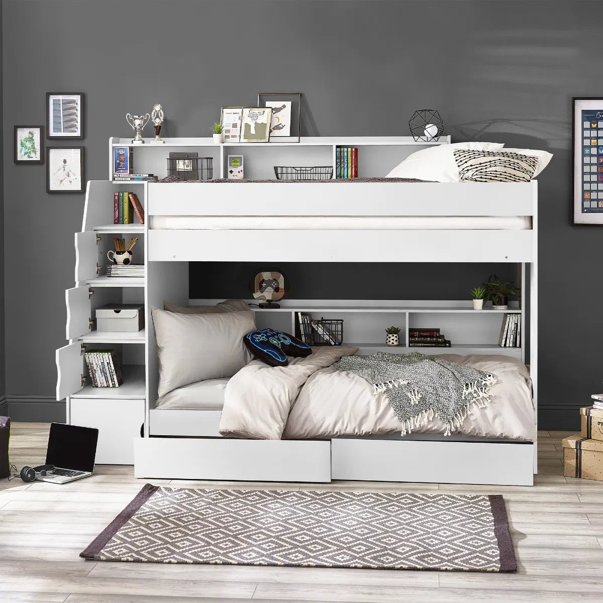 Camelot Staircase 3ft Bunk Bed - Julian Bowen