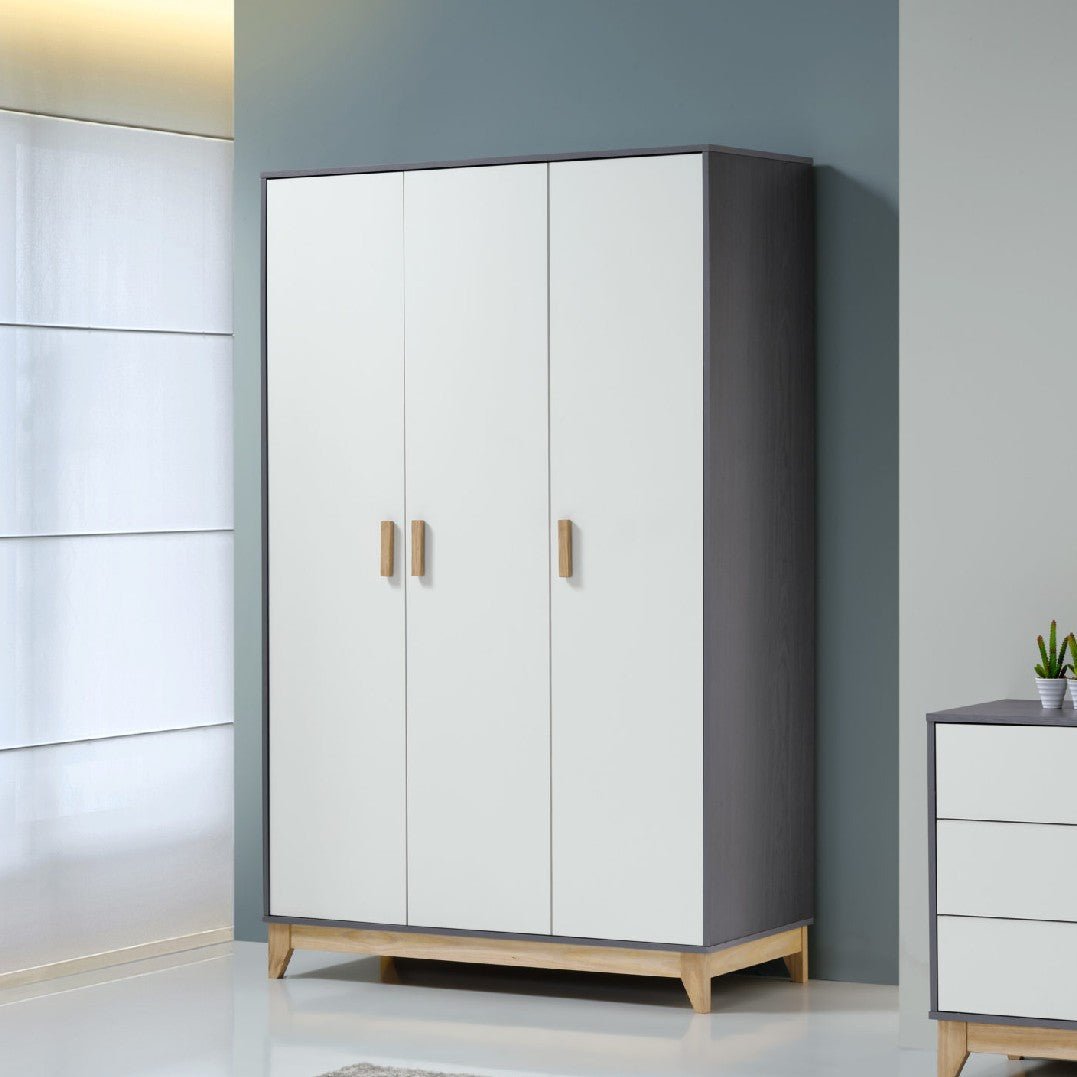 Cleveland 3 Door Wardrobe - Seconique