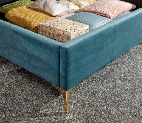 Pettine Velvet Ottoman Bed