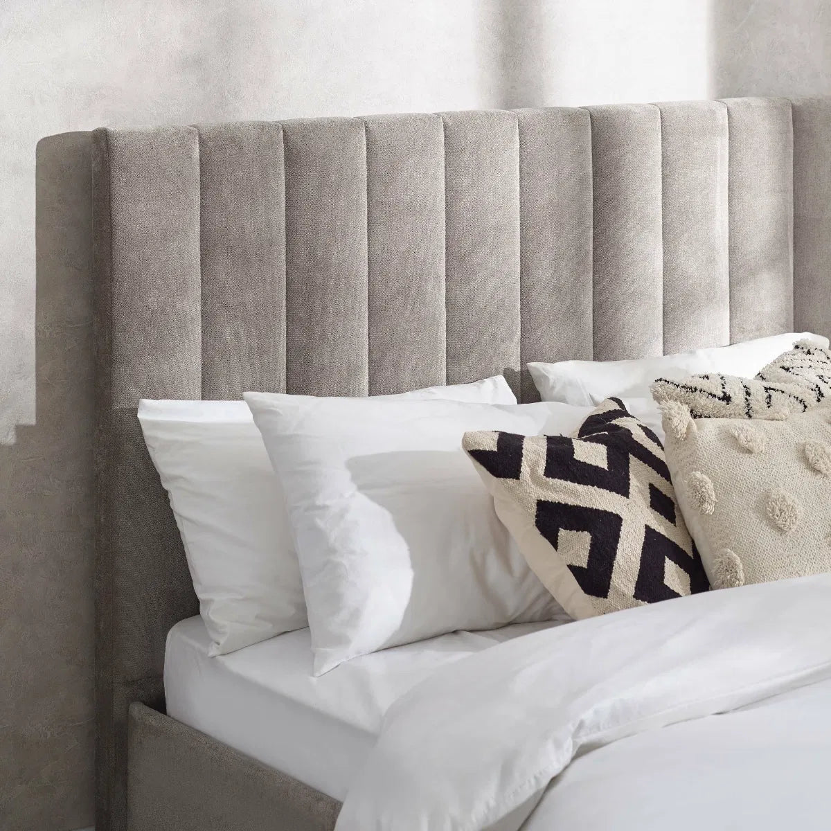 Eloise Sahara Chenille Bed In A Box - Julian Bowen