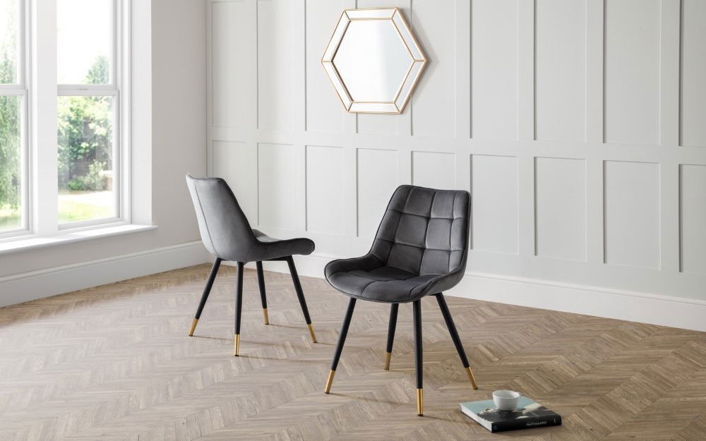 Montero Round Table & 4 Hadid Dining Chairs - Julian Bowen