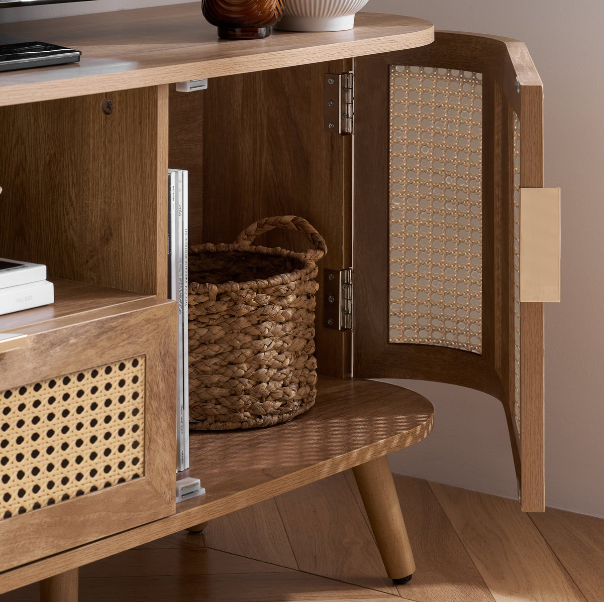 Noah 2 Door 1 Drawer TV Unit - Birlea