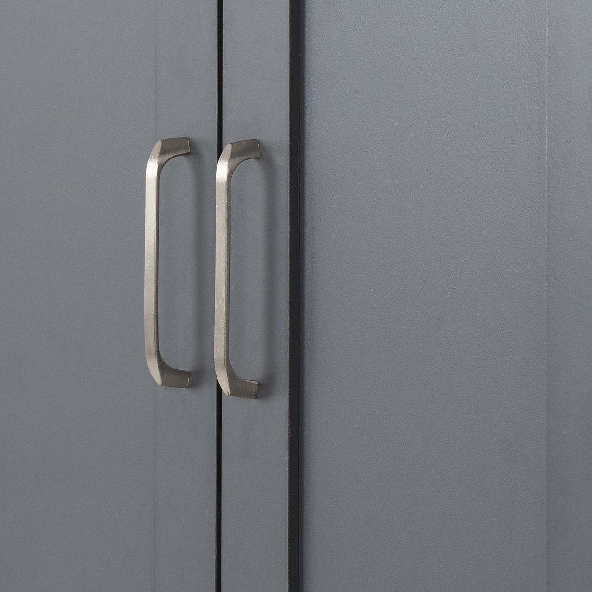 Portland 3 Door Triple Wardrobe - Seconique