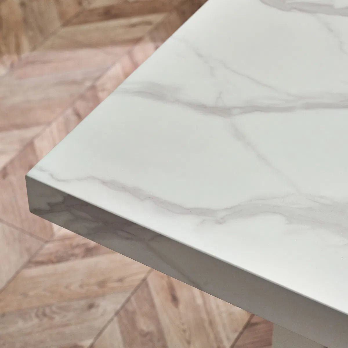 Rome Pedestal Dining Table - Julian Bowen