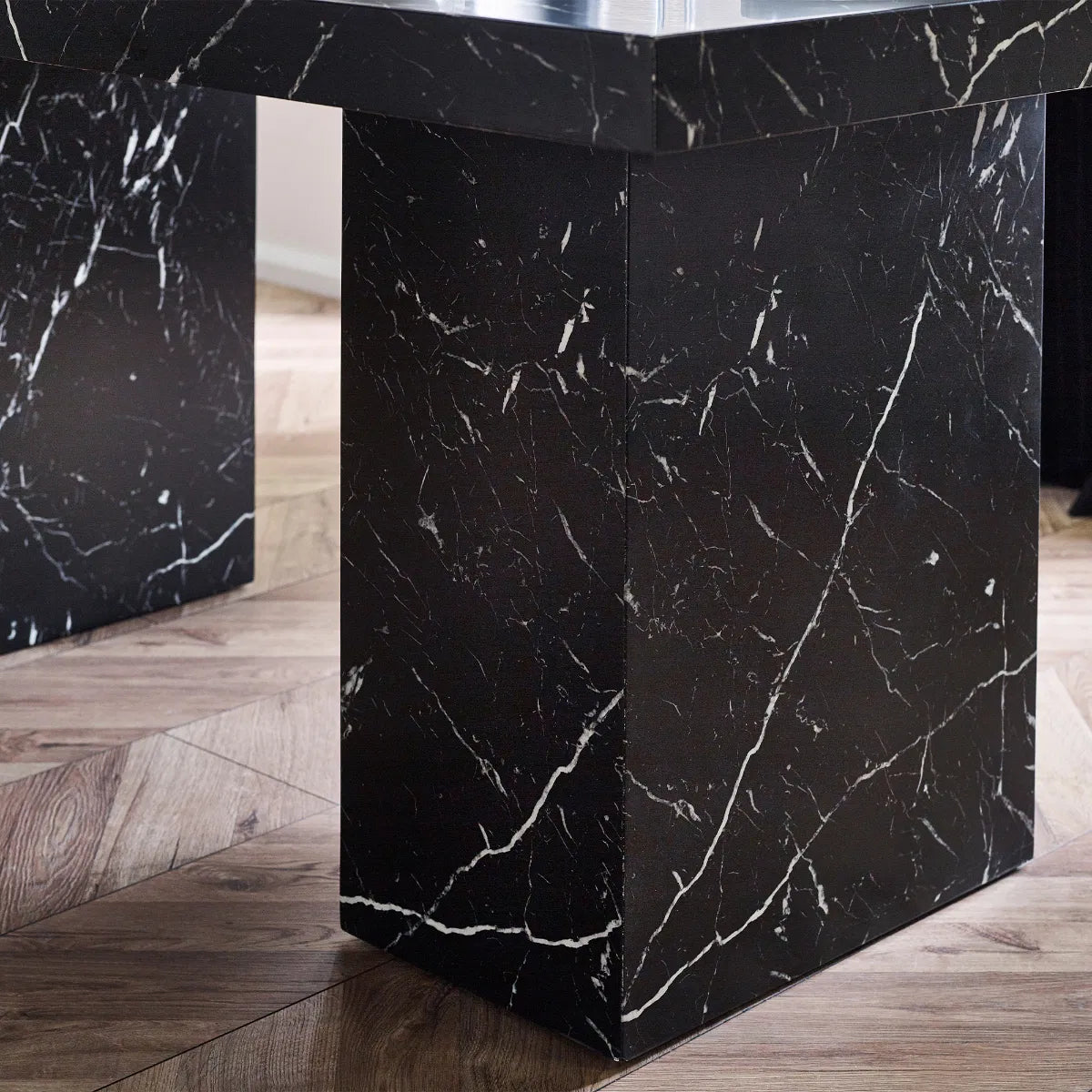 Rome Pedestal Dining Table - Julian Bowen