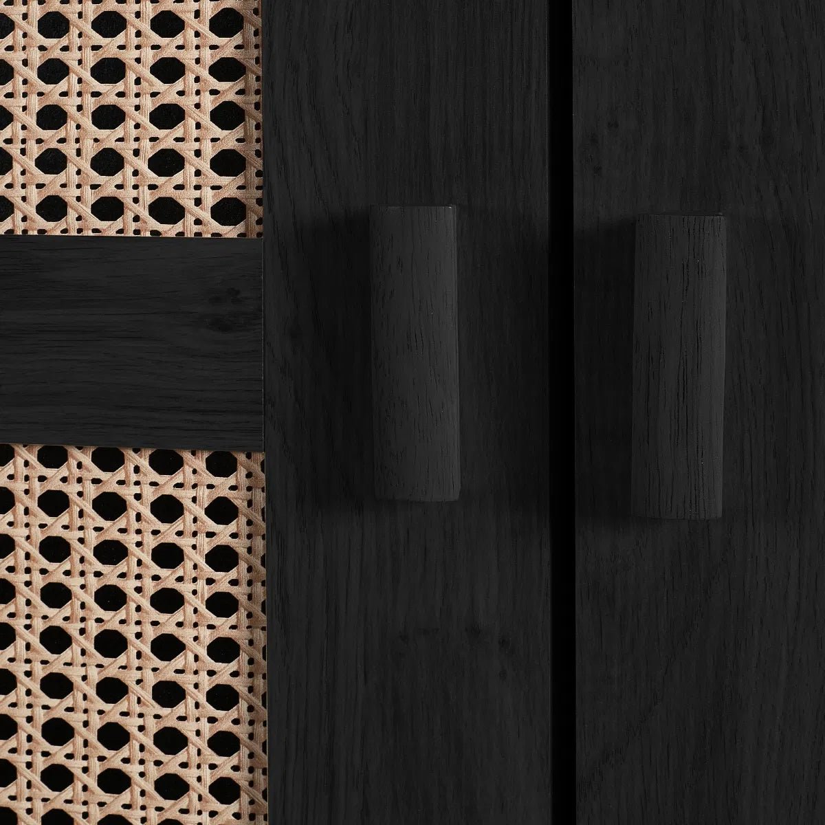 Sydney 2 Door Double Wardrobe - Julian Bowen