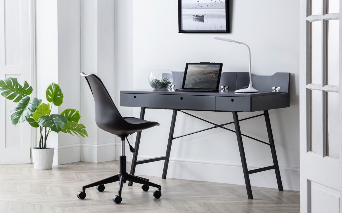 Trianon Desk