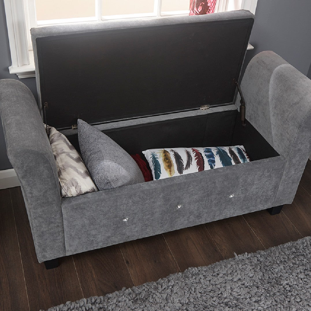 Verona Diamantel Window Seat - GFW