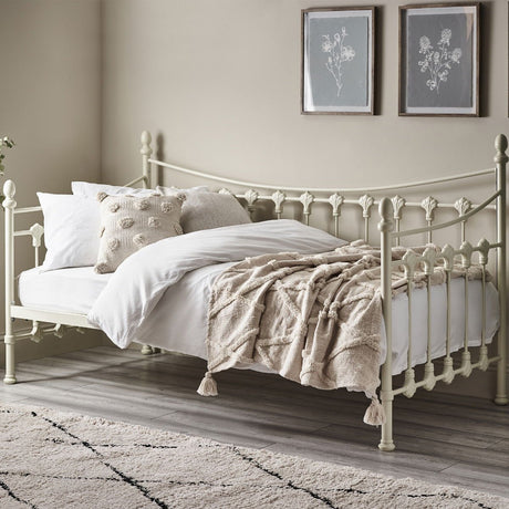 Versailles Daybed - Julian Bowen