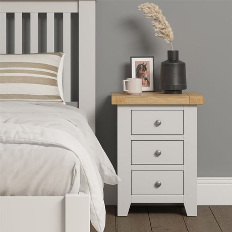 Windsor 3 Drawer Bedside - Seconique