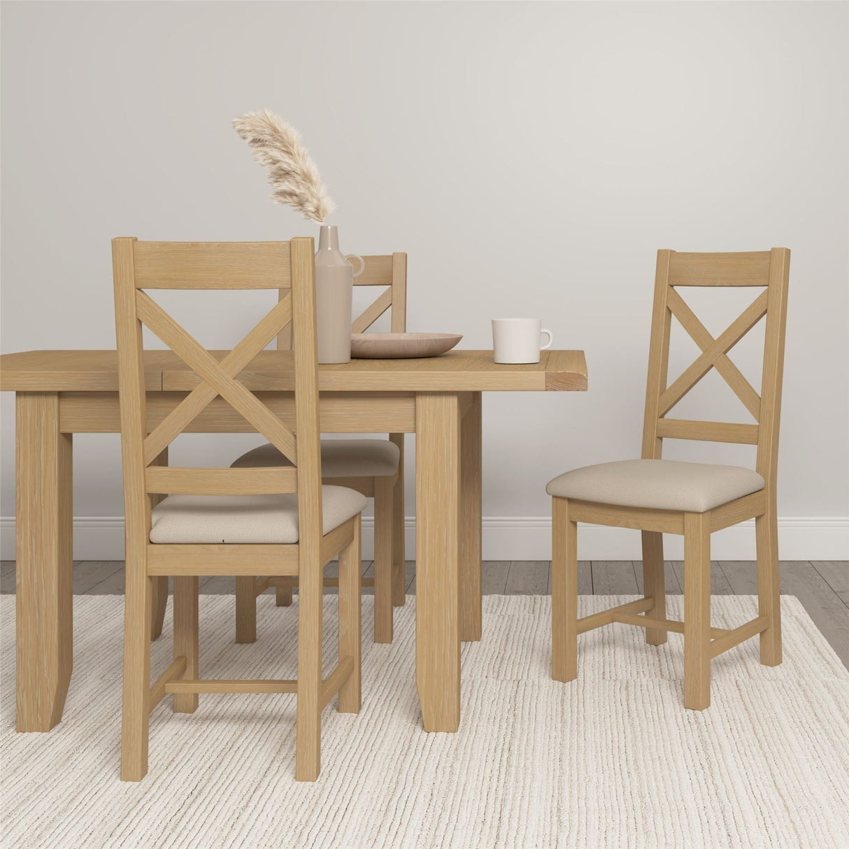 Windsor Extending Dining Table - Seconique