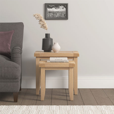 Windsor Nest of 2 Tables - Seconique