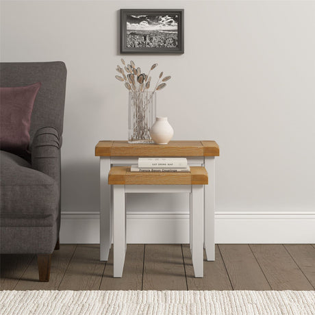 Windsor Nest of 2 Tables - Seconique